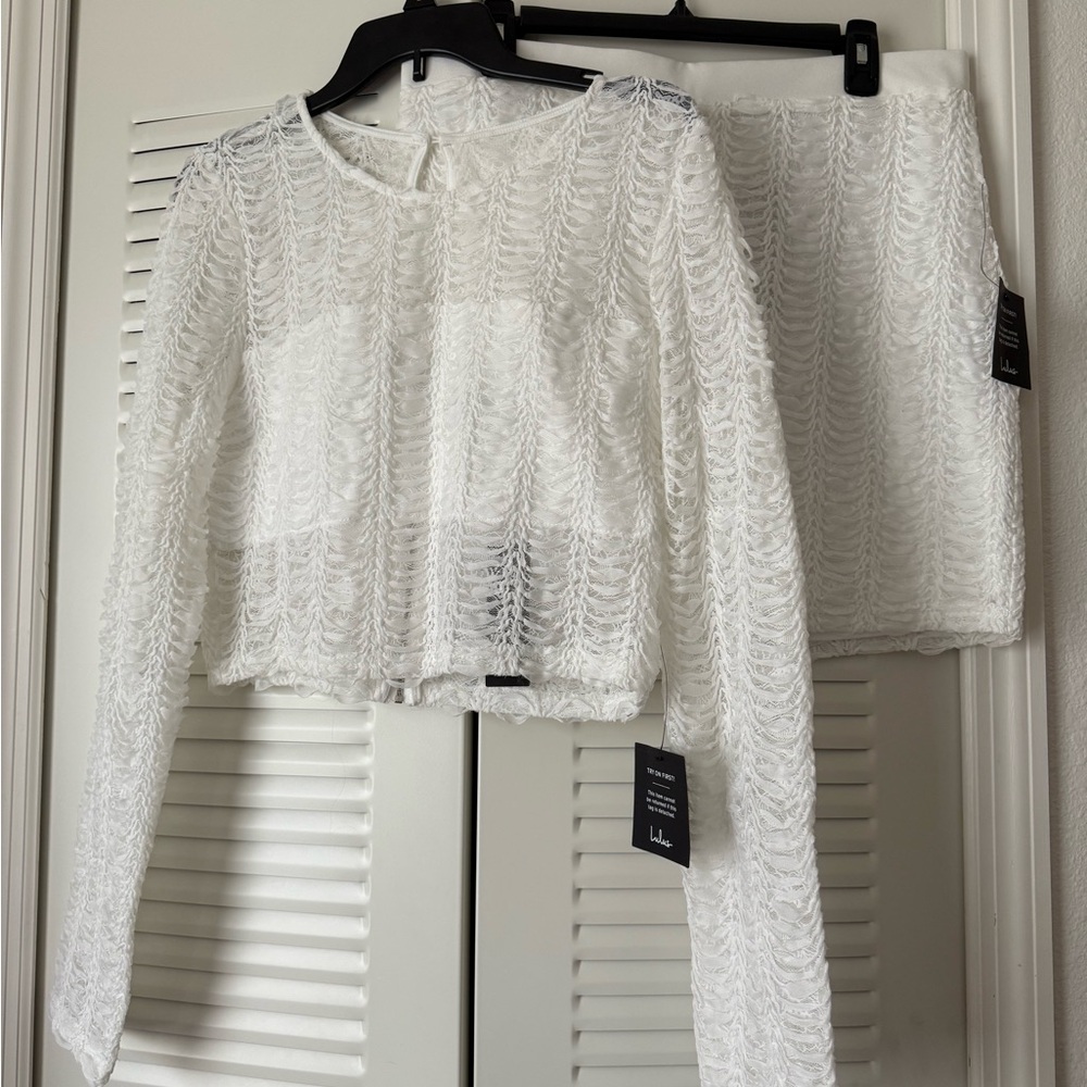 Elegant White Lace Top